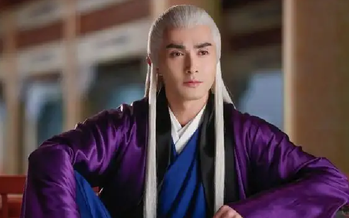 三生三世：东华一头银发是年龄大的标志吗？白滚滚怎么也是白发？