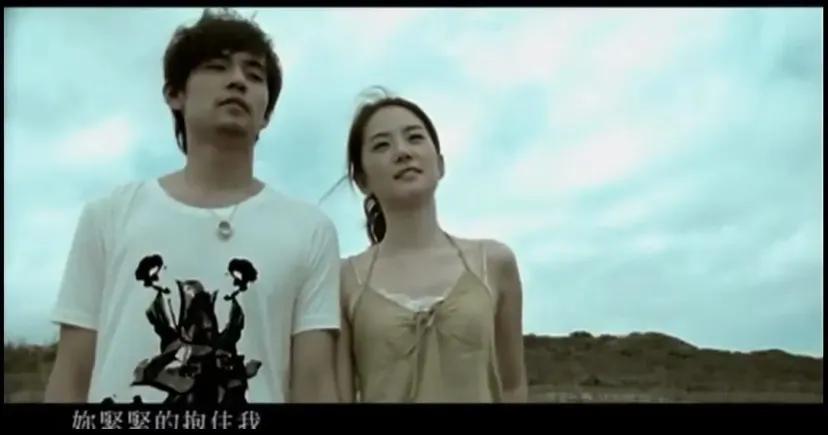 周杰伦的新歌《最伟大的作品》好听吗？粉丝们满意吗？