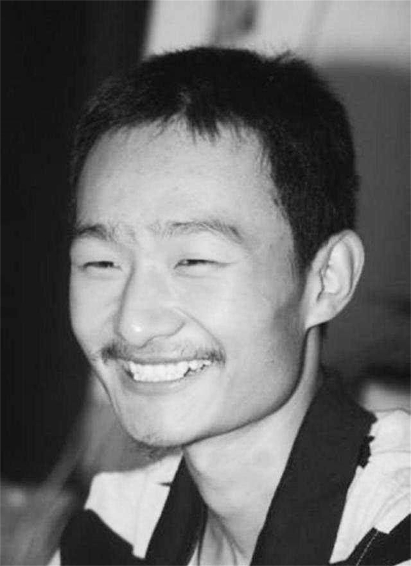 “学神”王端鹏：高考成绩749，仅差一分满分，怎么做到的？