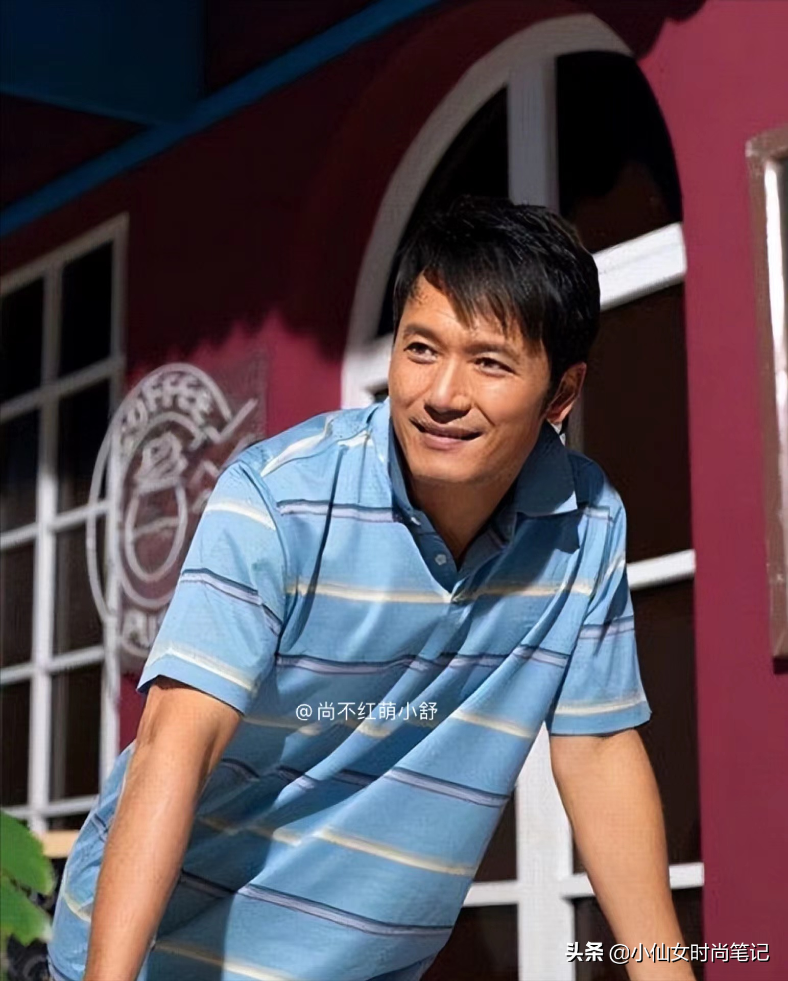 看了63岁苗侨伟的造型，才发现：这男人容貌越老，却越儒雅帅气