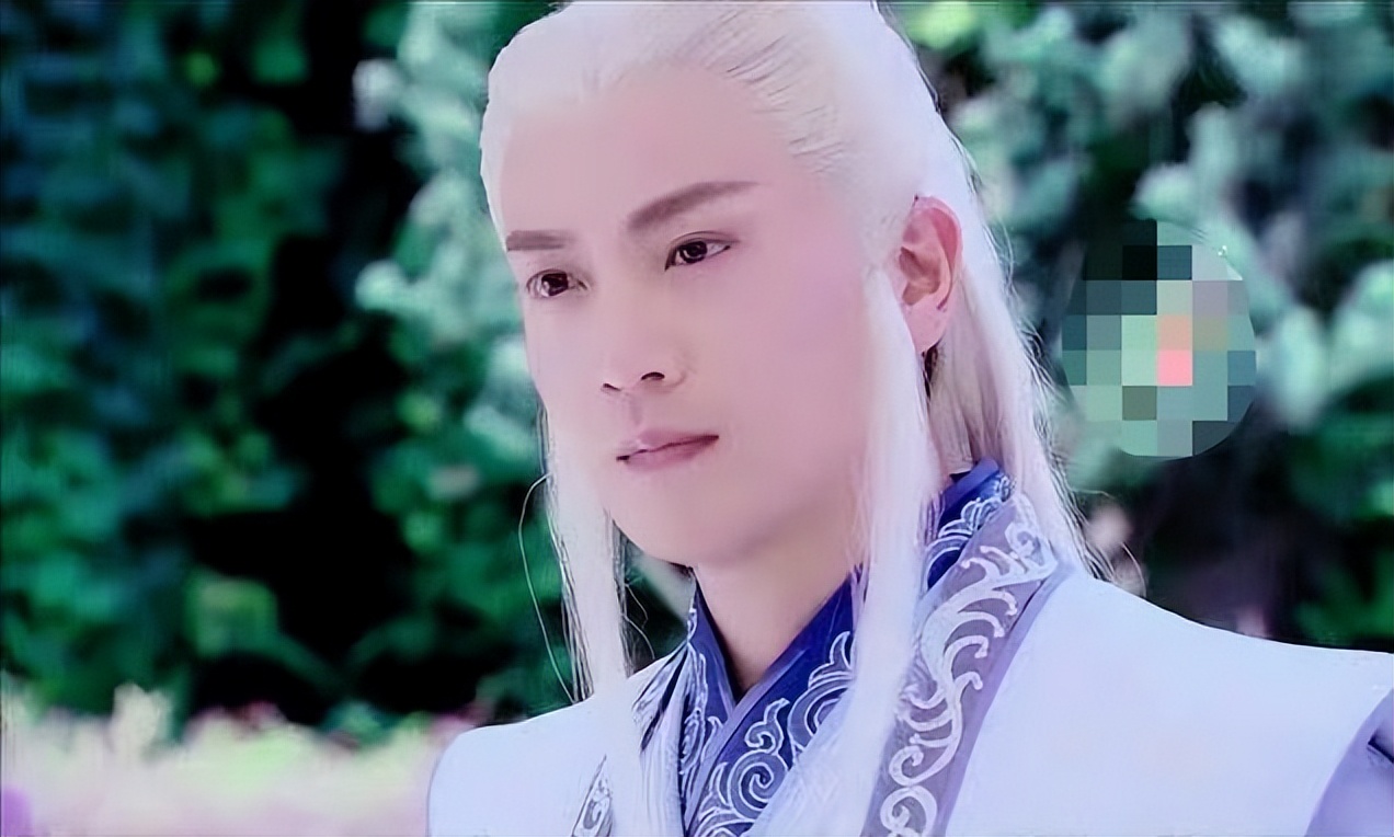 同样是演“白发美男”，有人一眼万年，有人像顶了一头枯草