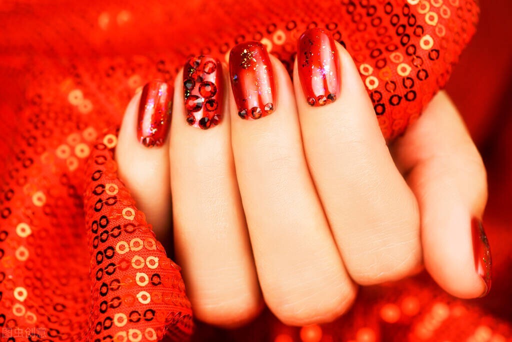 婚纱摄影行业该怎么做广告投放