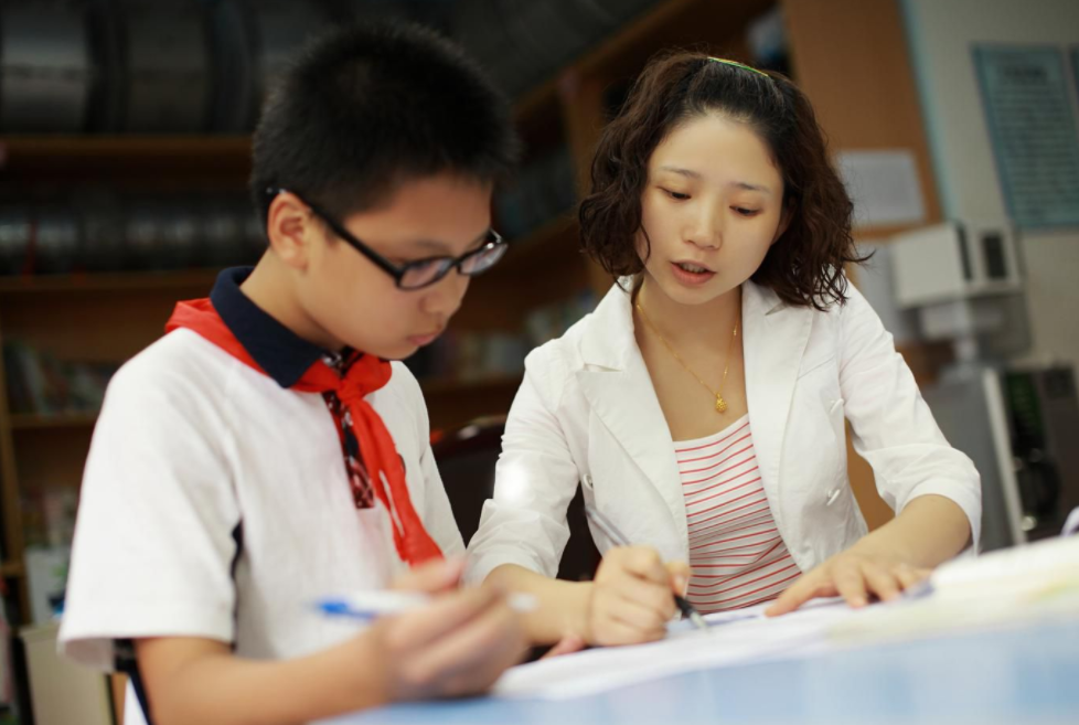 “以前老师都不选我”，淘气学生当选为班干部后的发言，引人深思