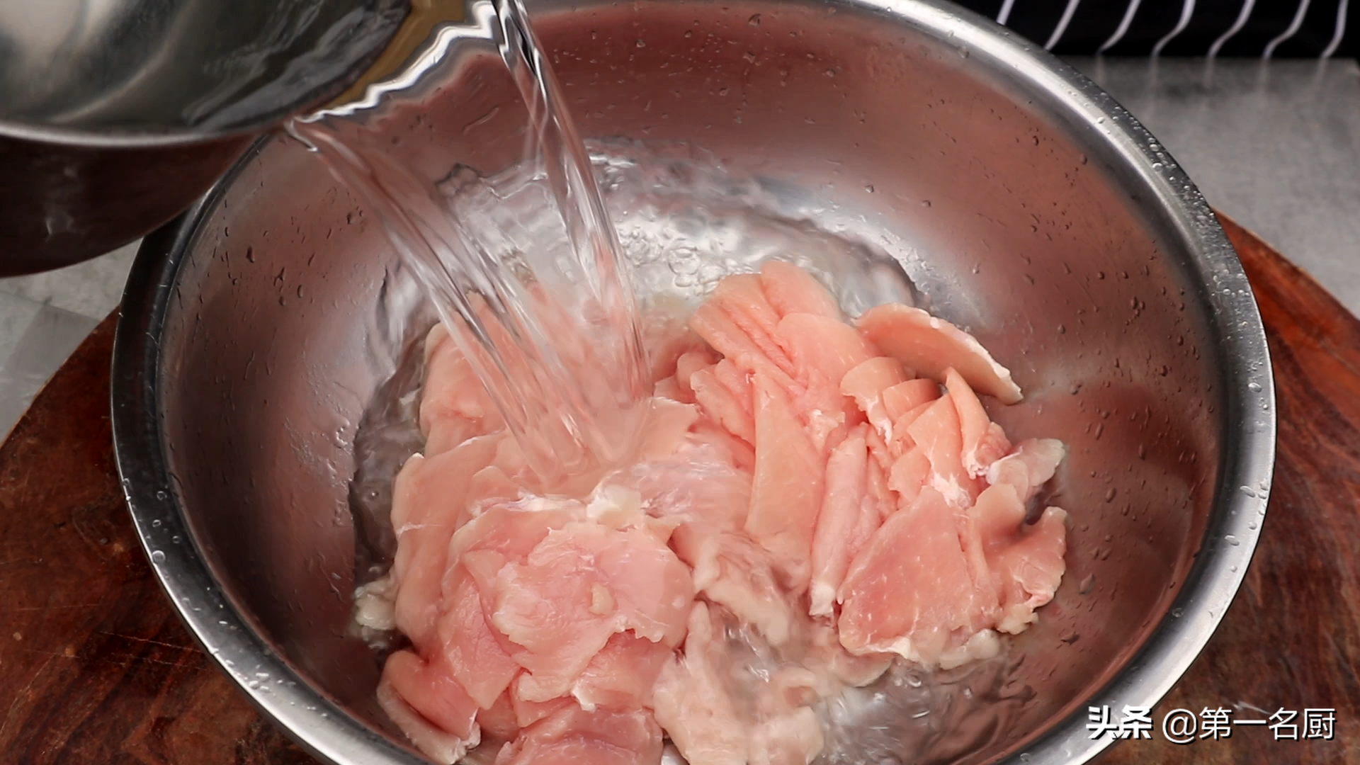 冬至后，要常吃这4道家常热菜，热乎乎的端上桌，滋补又暖身