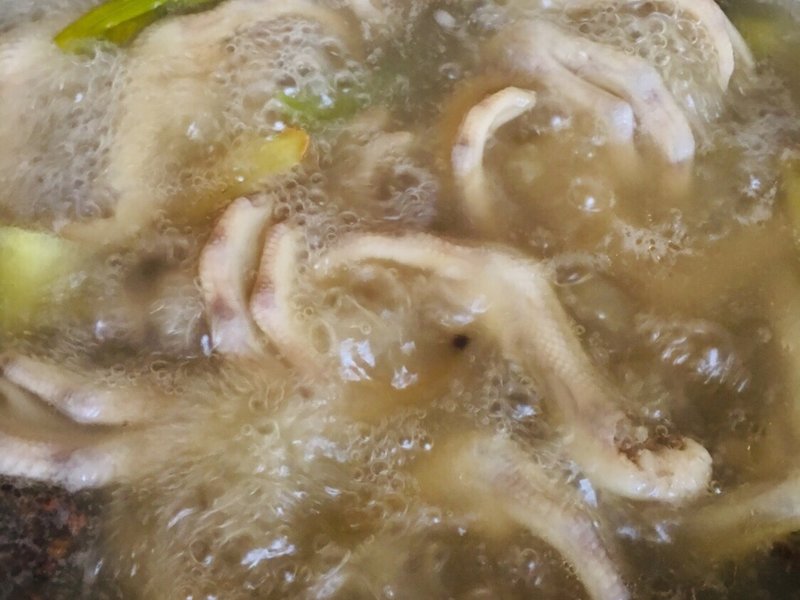 龍巖泡鴨爪,龍巖泡鴨爪的制作方法和配料