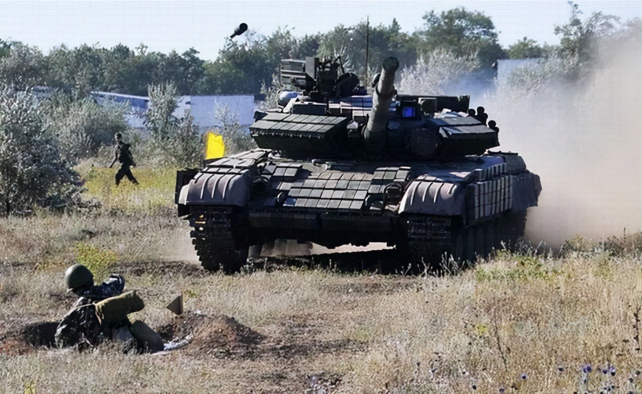 ��Ȩ��˥�䣬�����ͻ���̨�����£���ž�ս�����򿨡�����̨����