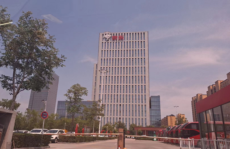 华夏小康|智慧农业发展新气象，走进京东农业科技示范产业园