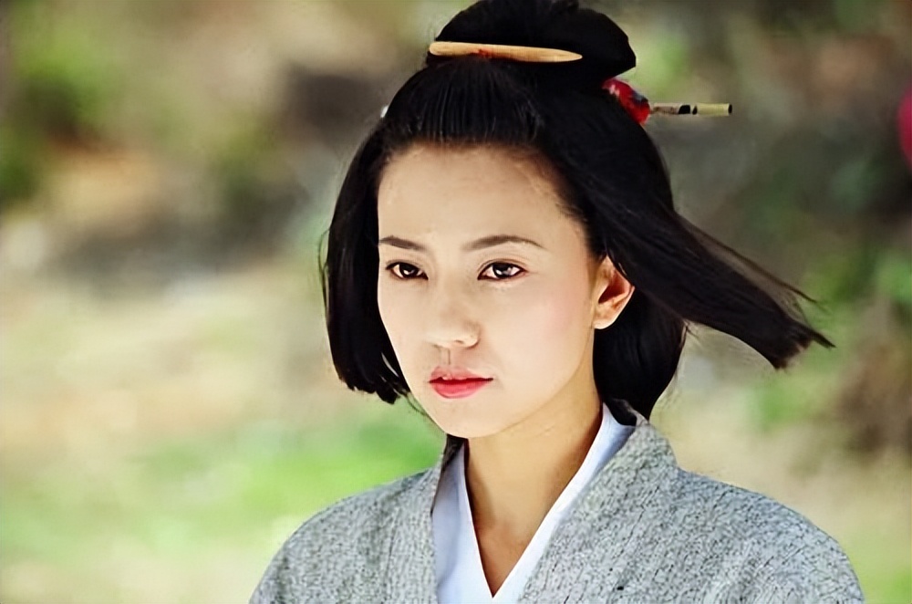 16位同一角色，前期单纯萝莉PK后期腹黑御姐！谁的黑化最带感？