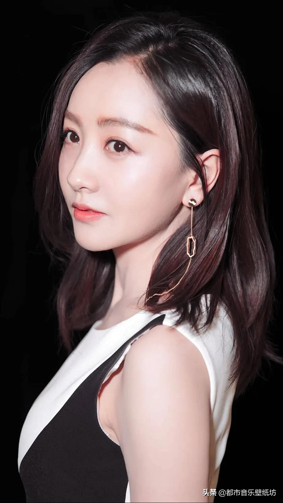 杨蓉高清时尚穿搭美图