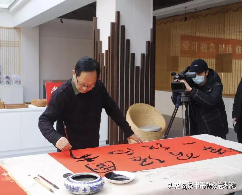 当群文人遇见“学习强国”平台