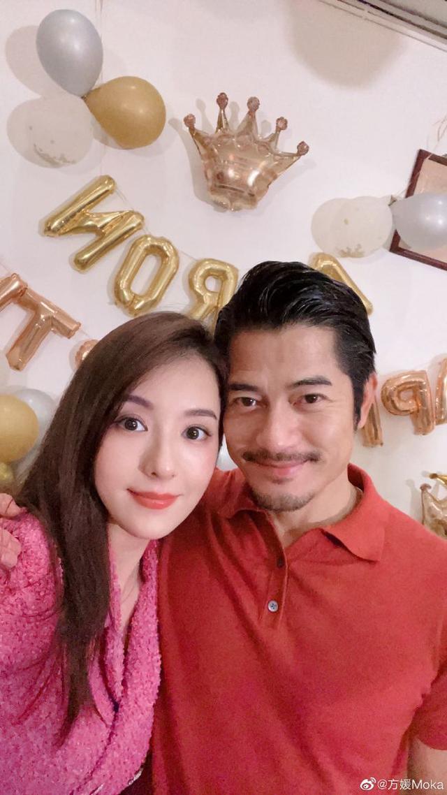 天王郭富城老婆深夜晒美照 颜值丝毫不输明星