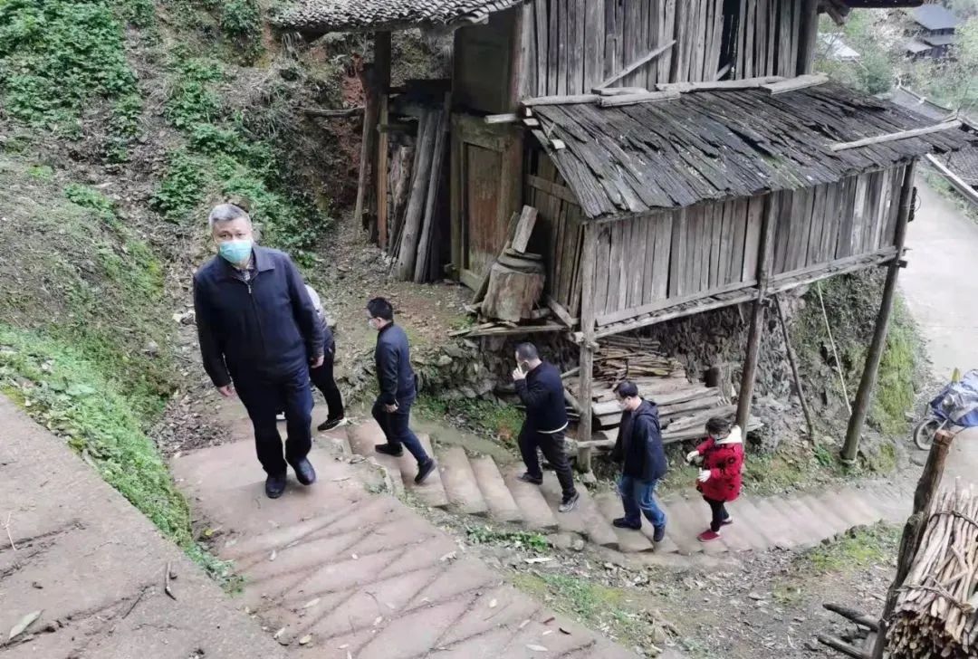 【抗疫 人大在行动】靖州人大：齐心抗疫筑防线，履职为民显担当
