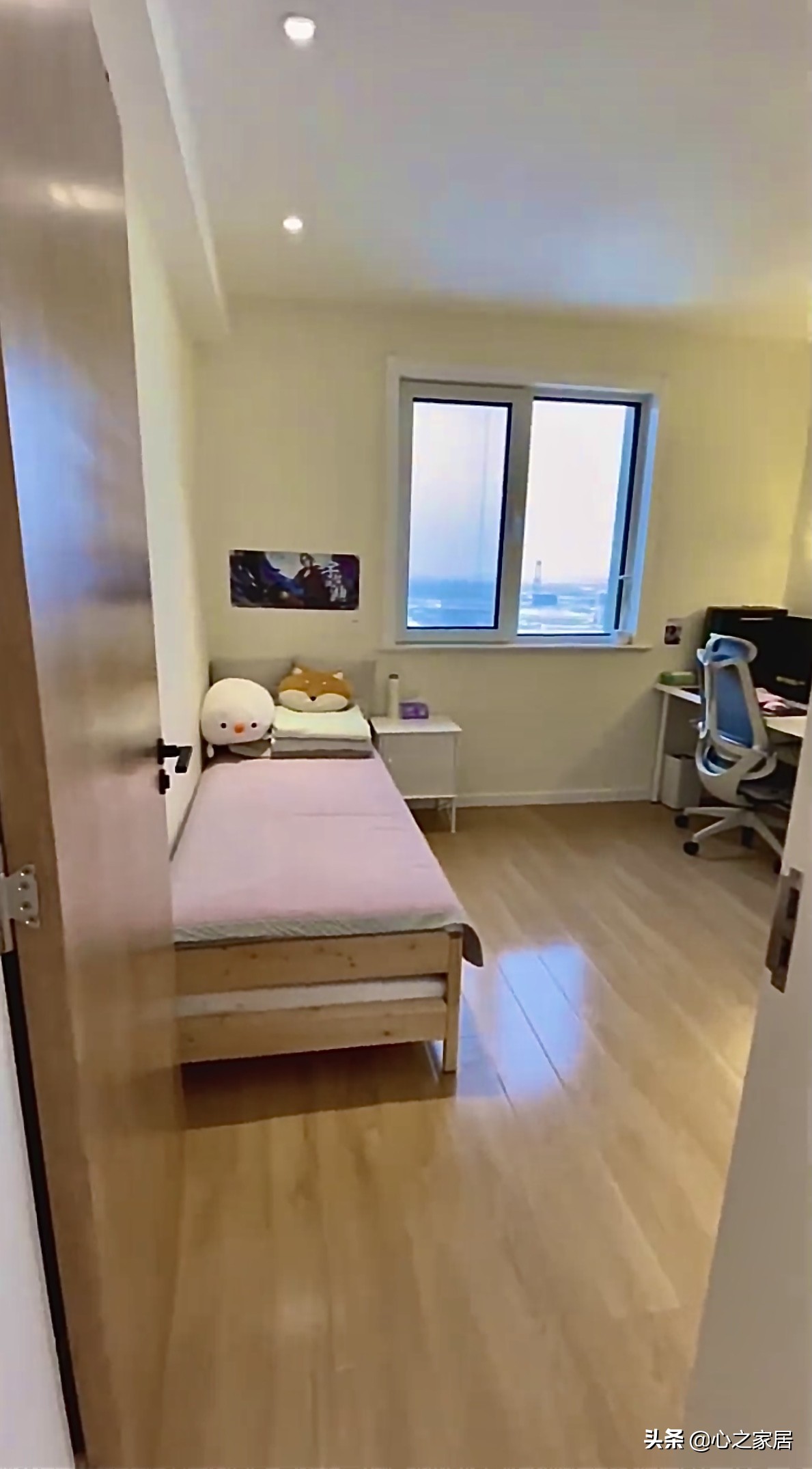 140㎡大三居除了主卧住人，其他两间卧室一间给爱好，一间给宠物