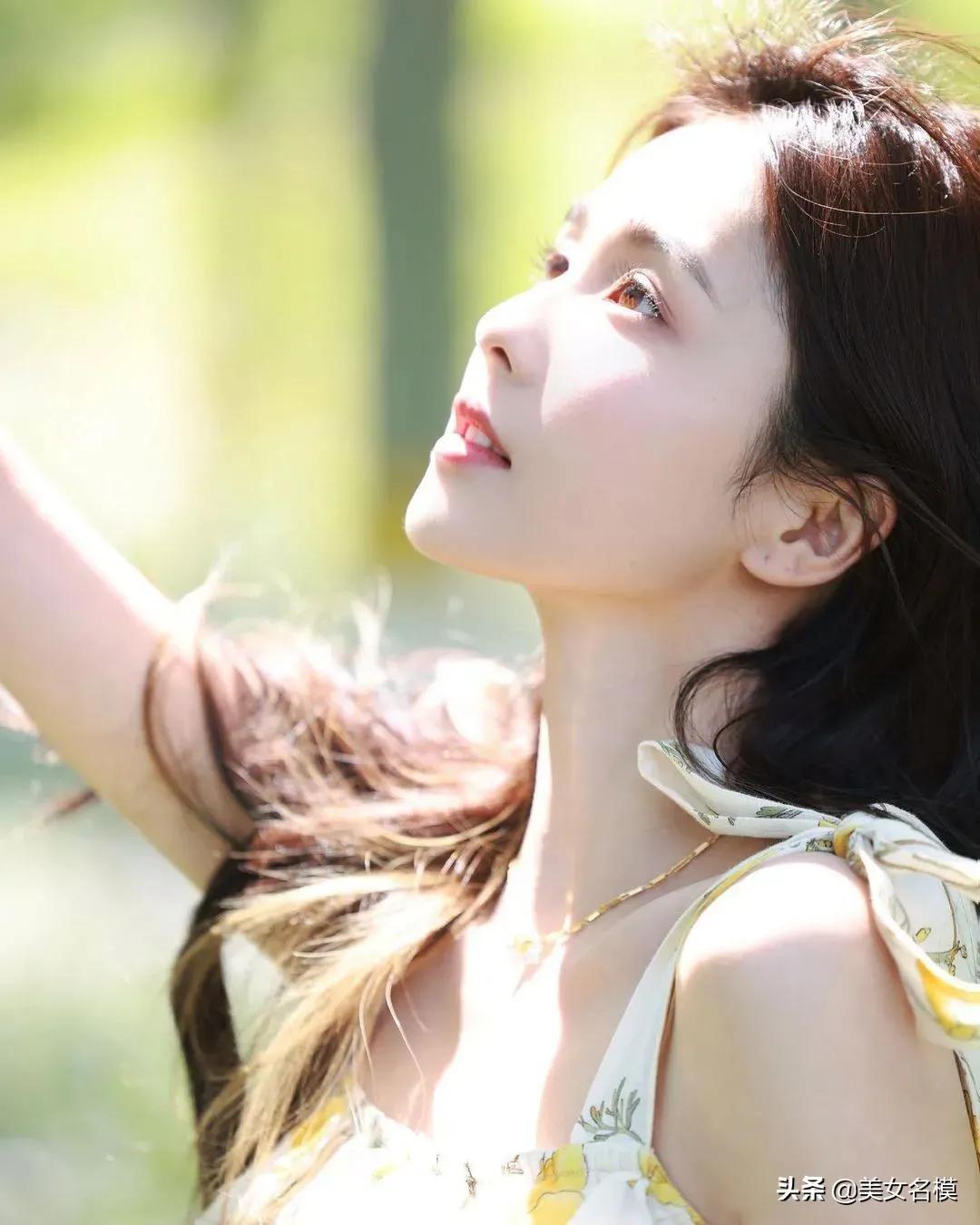 赵丽颖、杨颖、唐艺昕最好看的礼服合集，美若天仙，令人如痴如醉