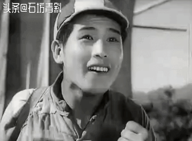 身体硬朗的张良：15岁当兵18岁入党，22岁辞演董存瑞没批准