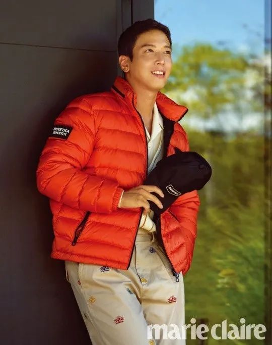 林允儿 泫雅 IU 郑容和 NANA 雪炫 LISA 玄彬 金泰妍 秀智 李光洙 V 车银优等