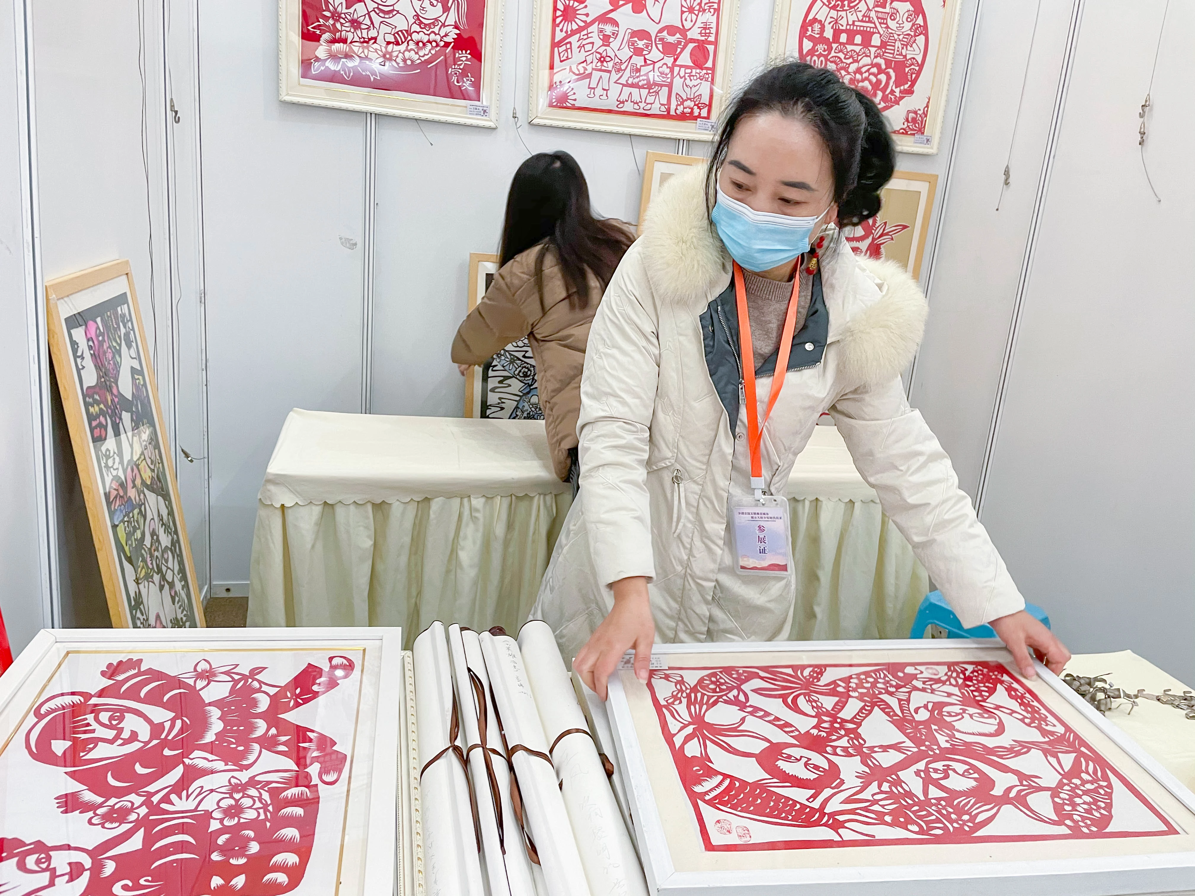 成都市双流区永安小学——非遗剪纸花开双流,文化传承亮眼成都