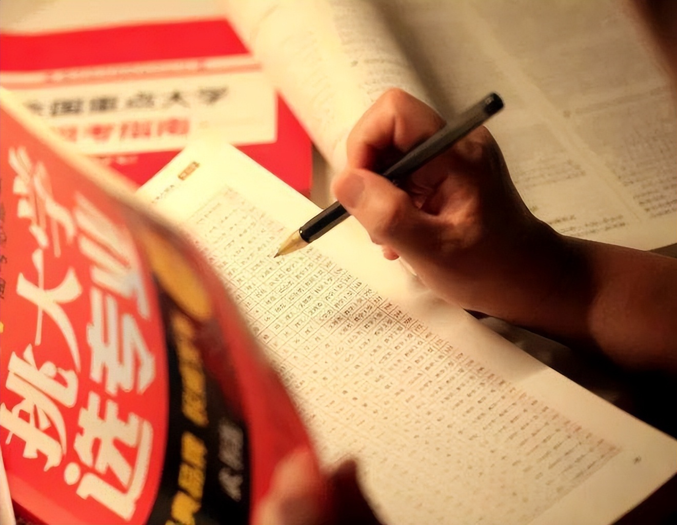 内蒙古“独特”的高考志愿填报，拼的就是网速，没有颗强心脏不行