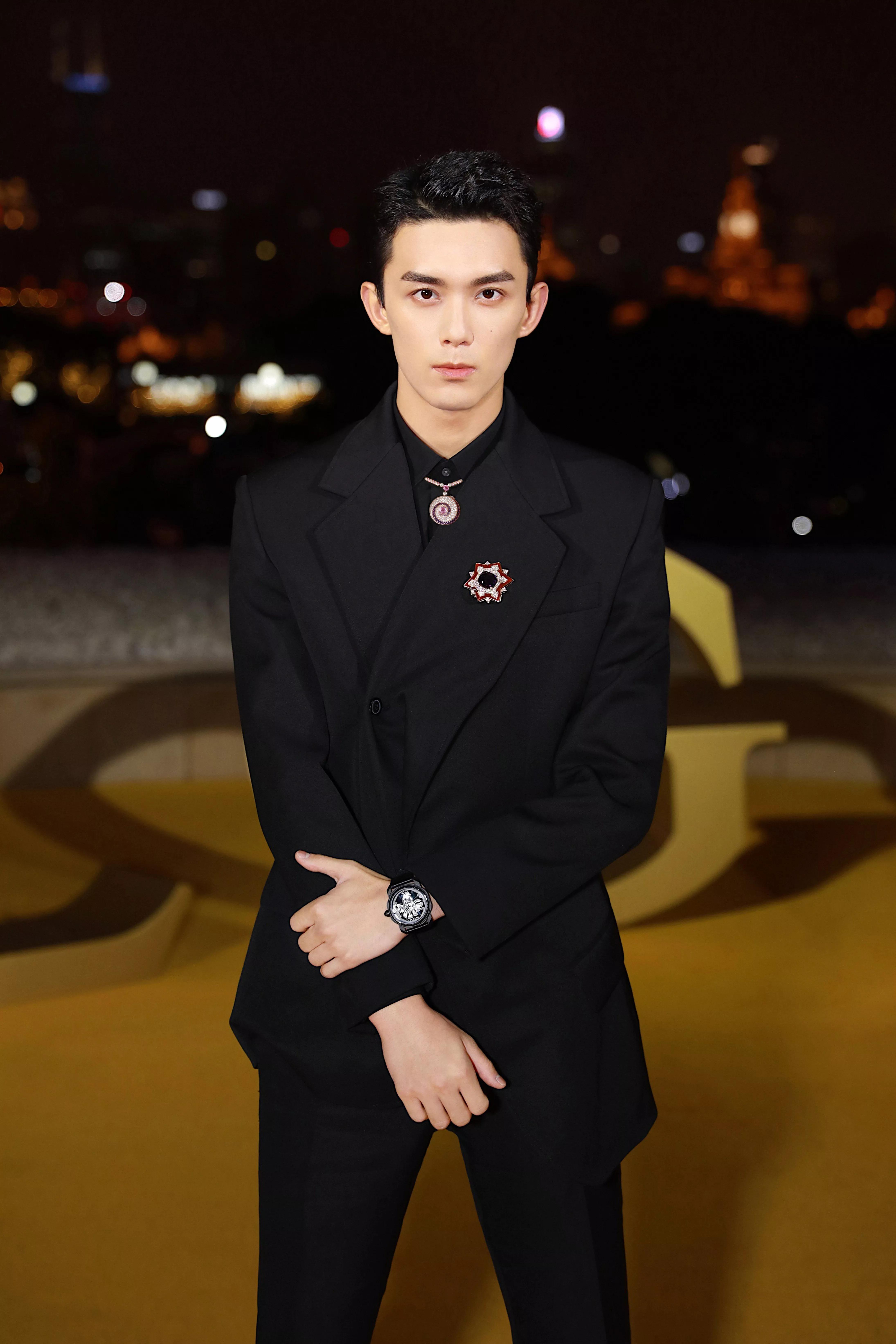 明星壁纸－吴磊