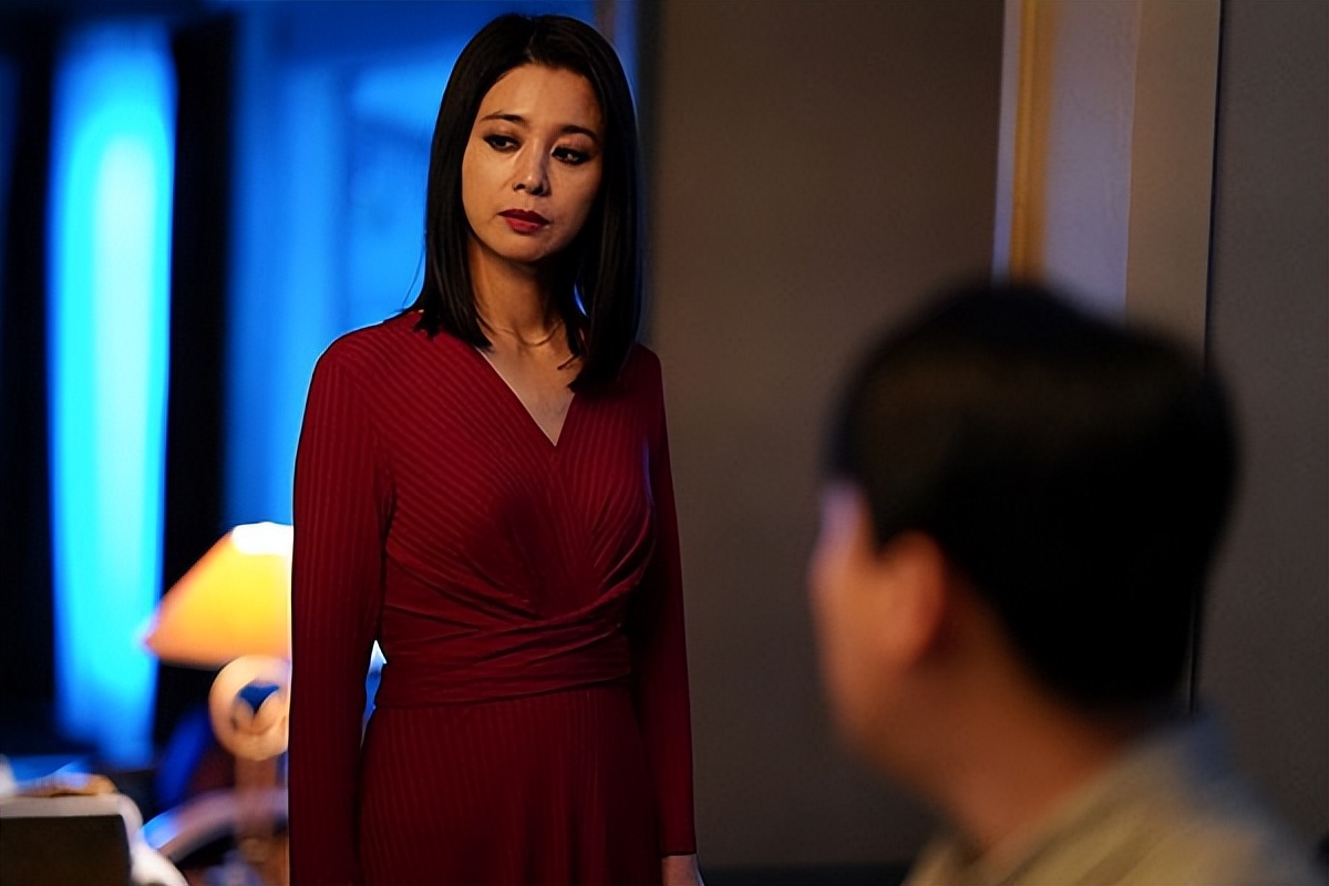 恐怖电影：扭曲的家