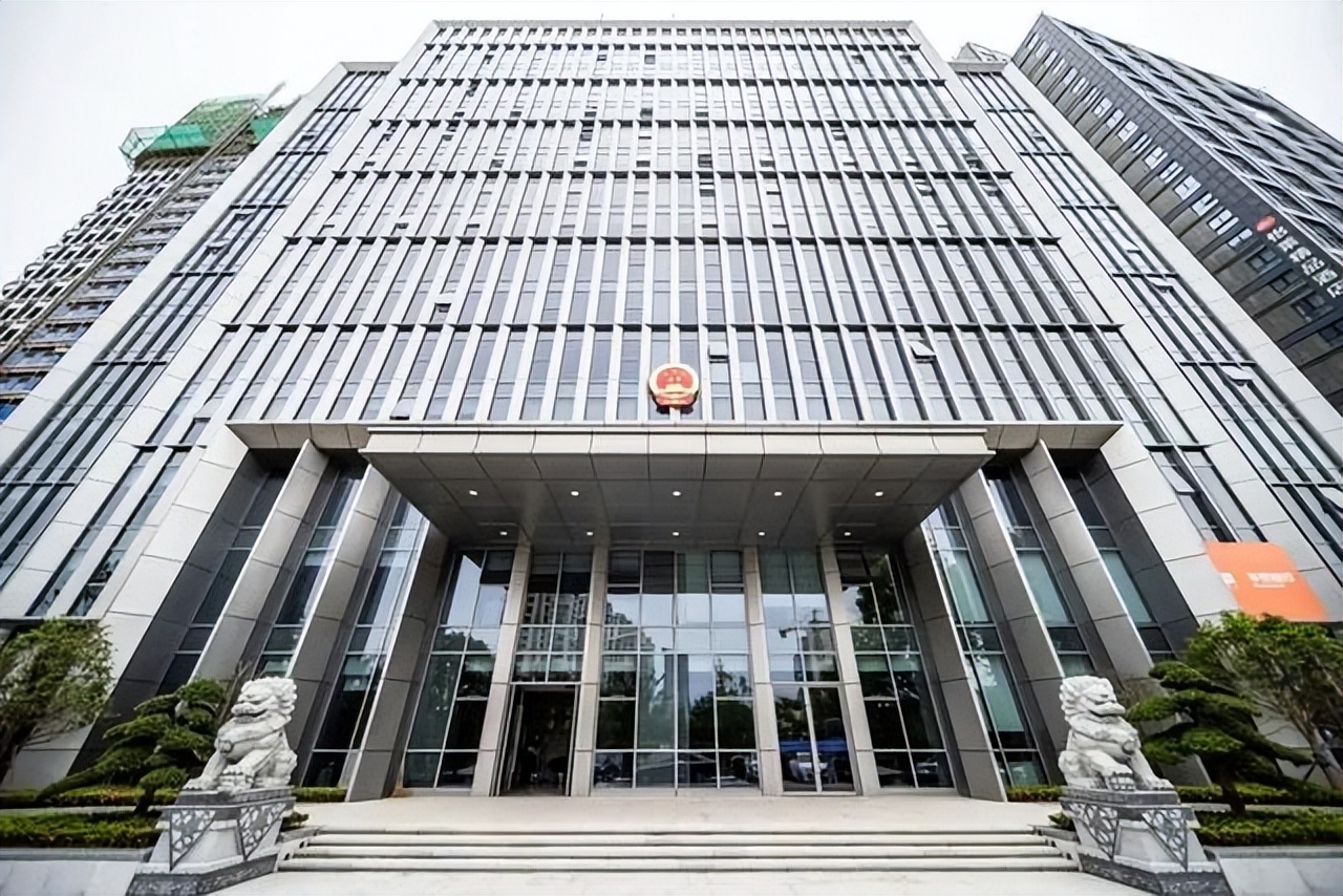 贪官付耀波落马记：带情人逃窜5国藏匿16个月，被捕时称很感动