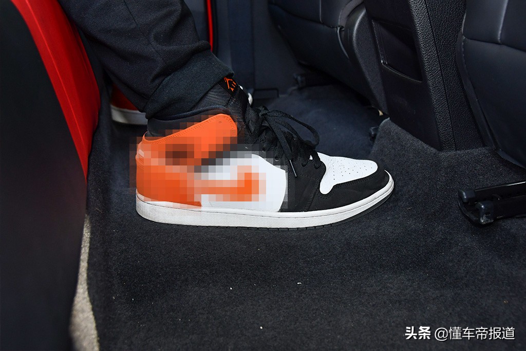 新车｜“买菜车”也能玩运动范？试驾体验2021款比亚迪e2