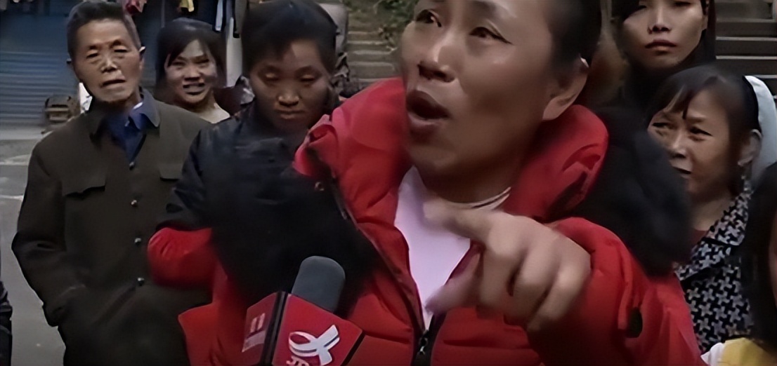 2013年，四川老太摔倒讹小孩，发毒誓证明没有撒谎，结果惨遭打脸