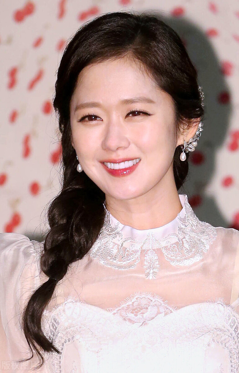 韩国女星张娜拉 原来在中国内地最知名的韩国艺人