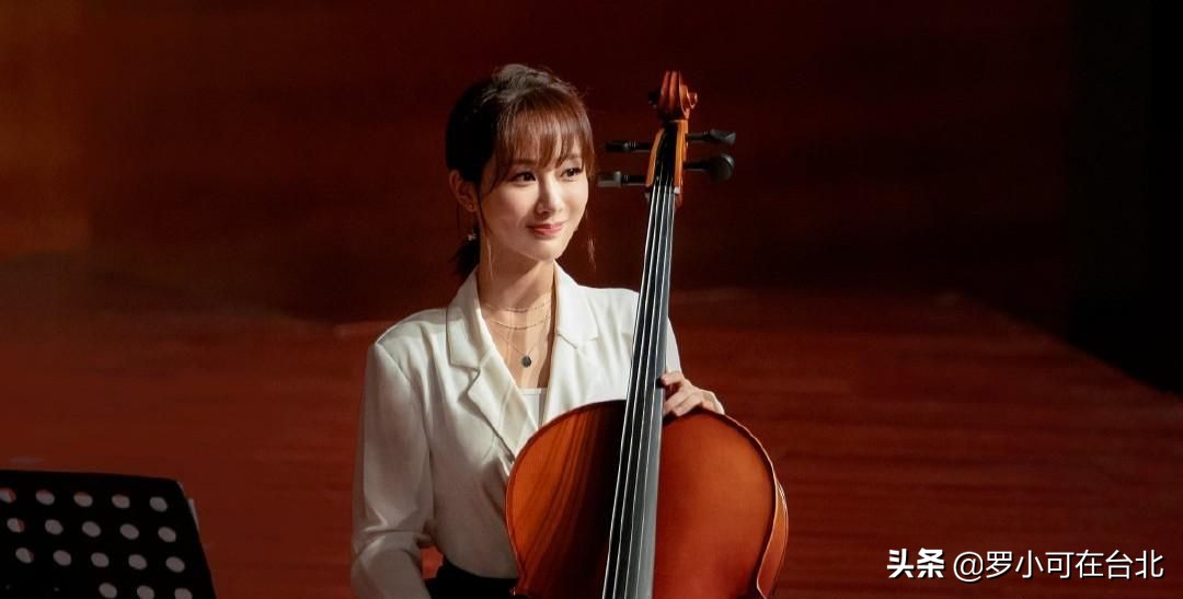 《余生请多指教》印玺和金石十年竹马的爱情 比男女主还要高甜？