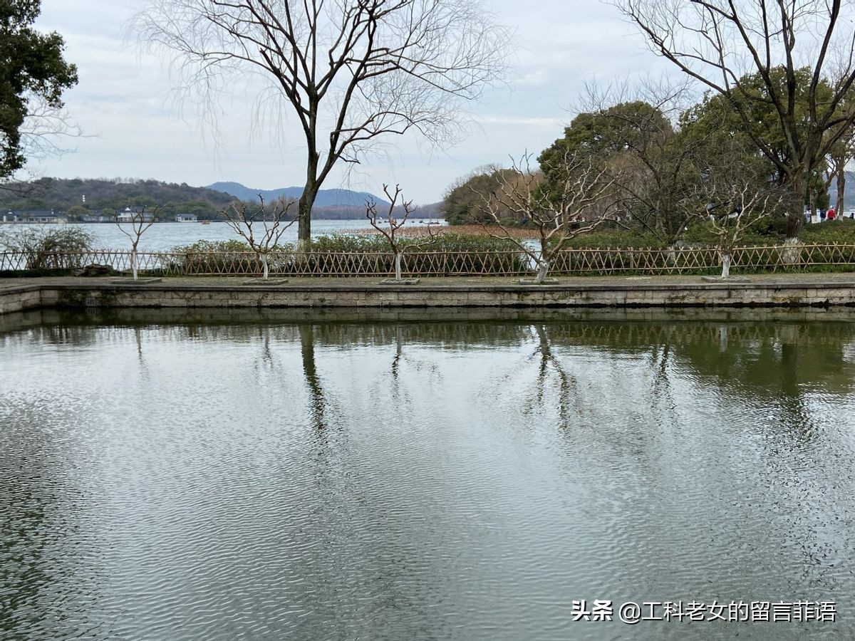 杭州：早春二月的西湖十景，断桥有残雪、苏堤未晓春