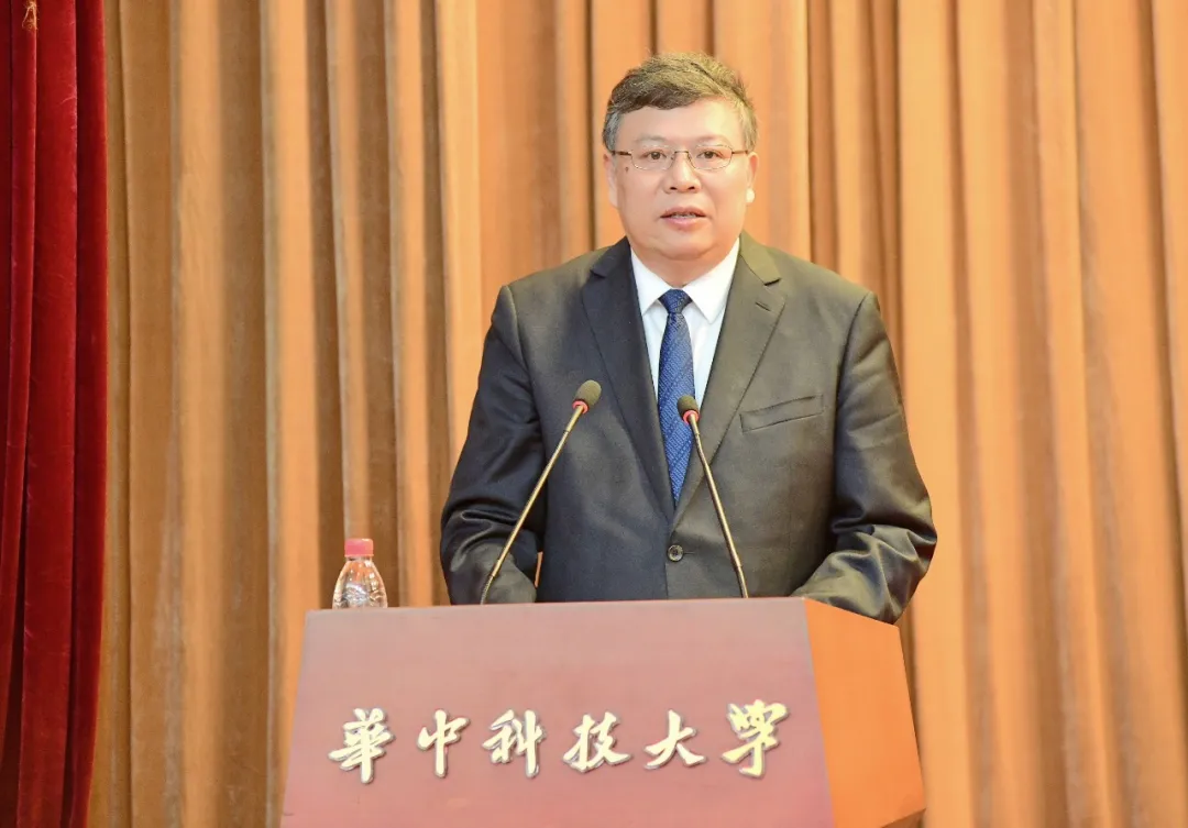 9位院士！10所一流大学，换帅