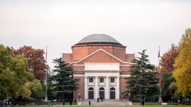 这7所院校不是美院，但设计类特色专业“名扬国内”，比美院还好