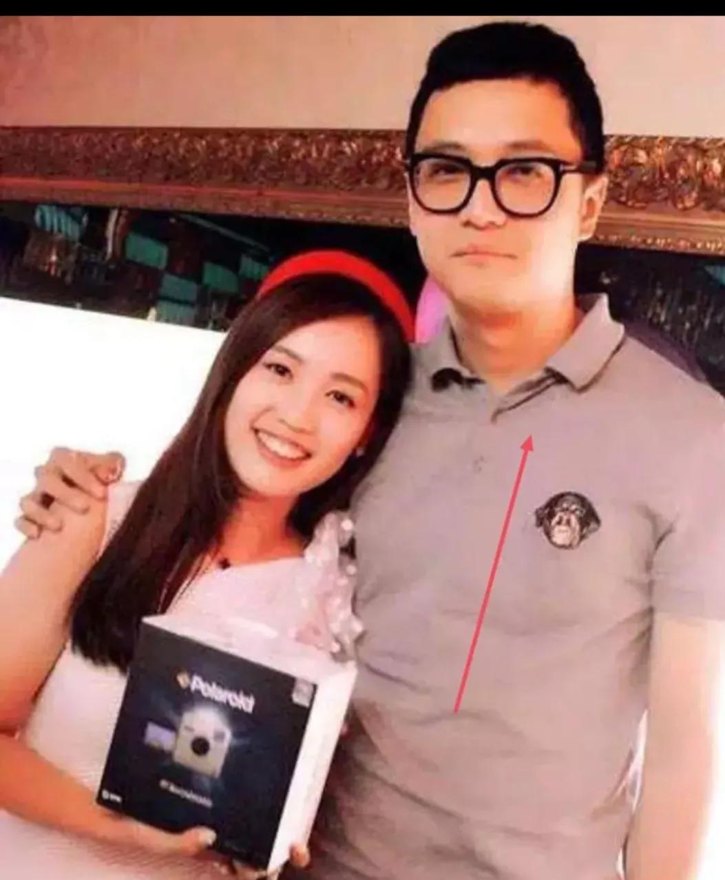 既将出狱的它靠什么活