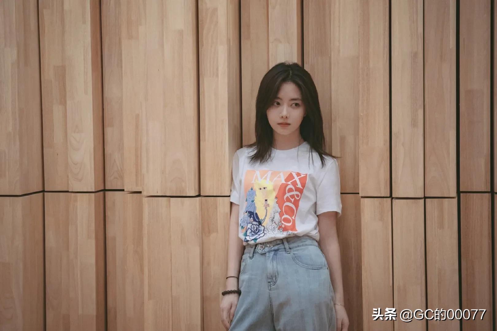 明星图片谭松韵