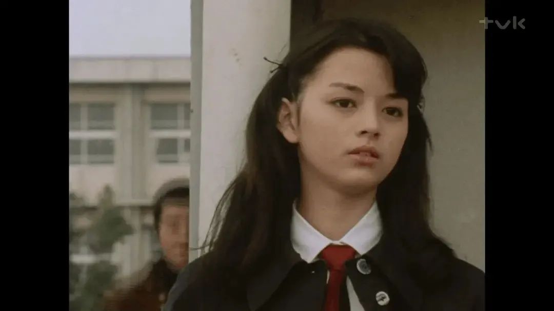 她是昭和顶级美人，美貌惊为天人！63岁至今未婚，优雅爆棚