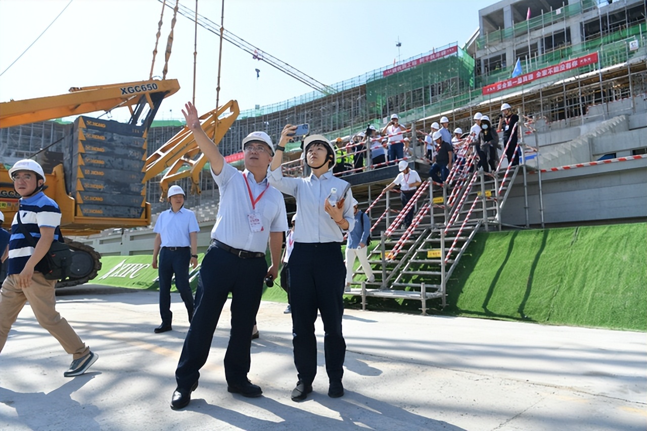 亚洲杯和世界杯差几年(又一靴子落地！2023亚洲杯易地举办为何提前一年官宣？)