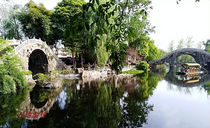 川西北行三：晨凭吊地震遗址双流览黄龙溪（图文）