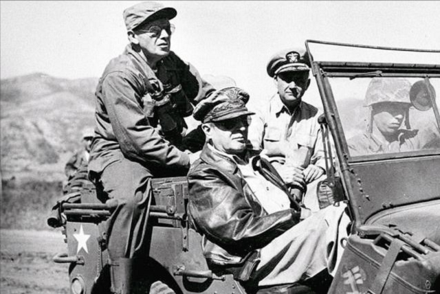 ���ֱ�����������ʷ��ë��ϯ�Ƹ�����������ȳ������ж����Ϊ