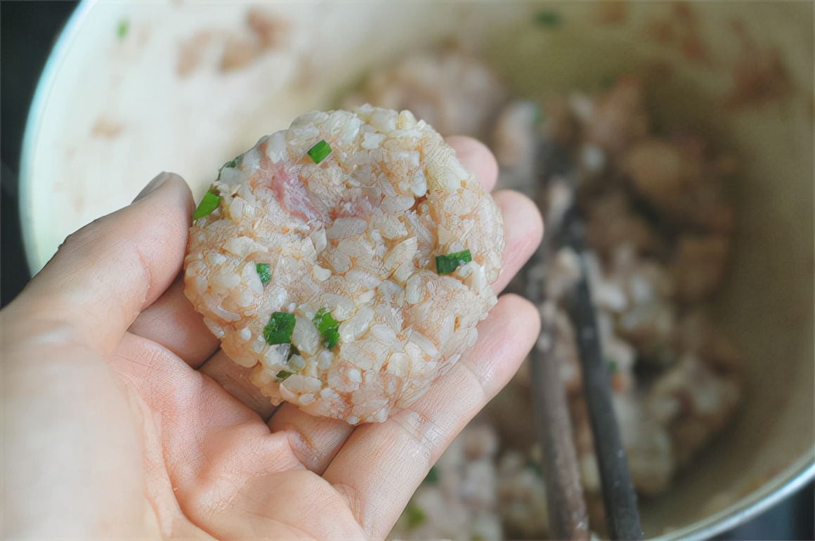 糯米最过瘾的吃法，不做丸子、不捏饭团，软嫩咸鲜，比糍粑健康