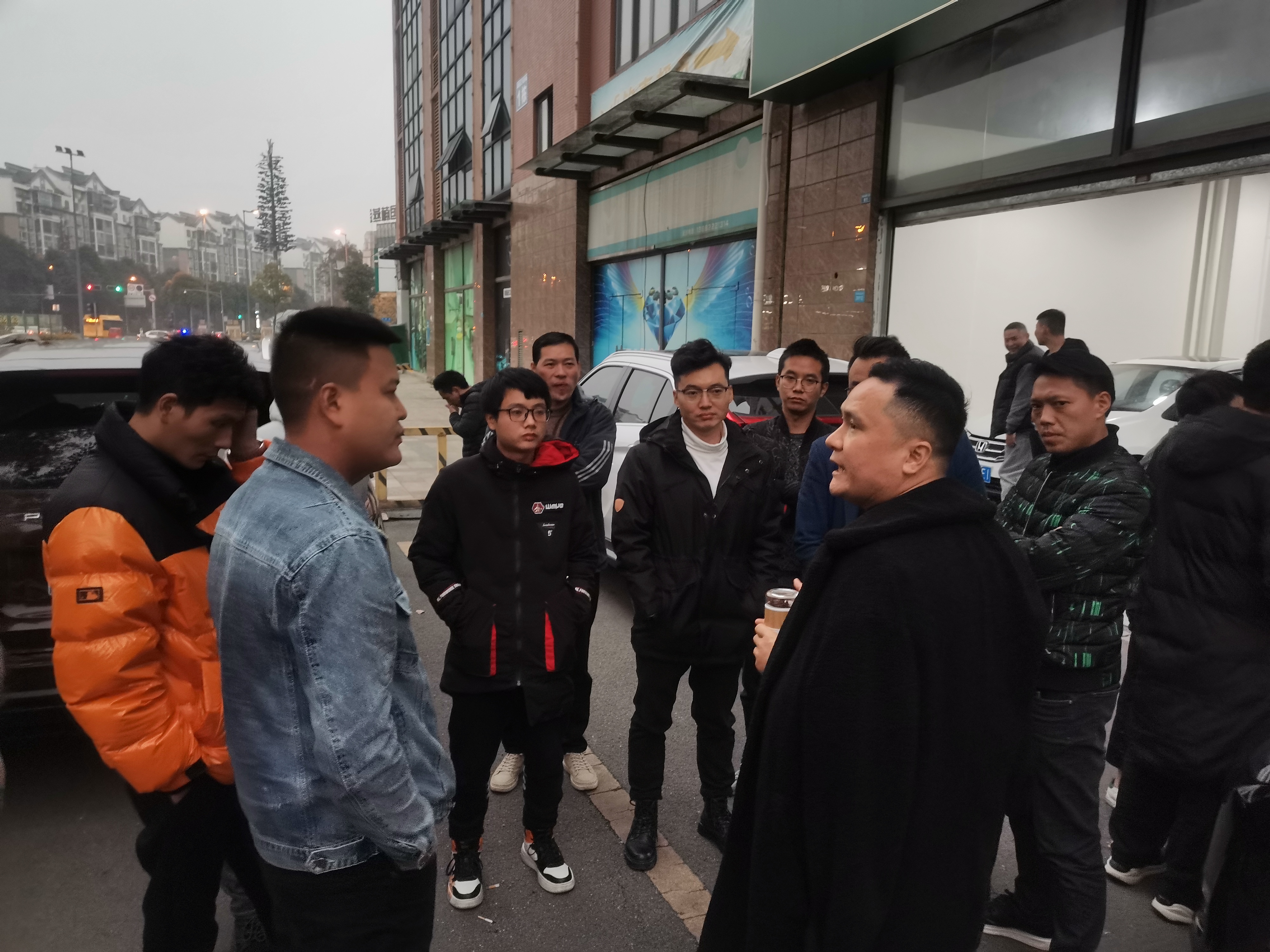 只要朝著目標努力，一切都不足為懼，121期二手車評估師順利出道