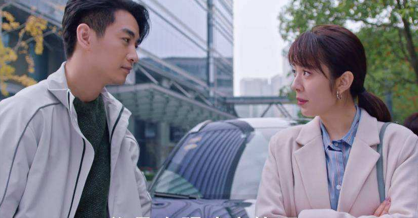 小陈和晓晨看起来有种相似的美，给人一种亲生兄妹组成CP的错觉