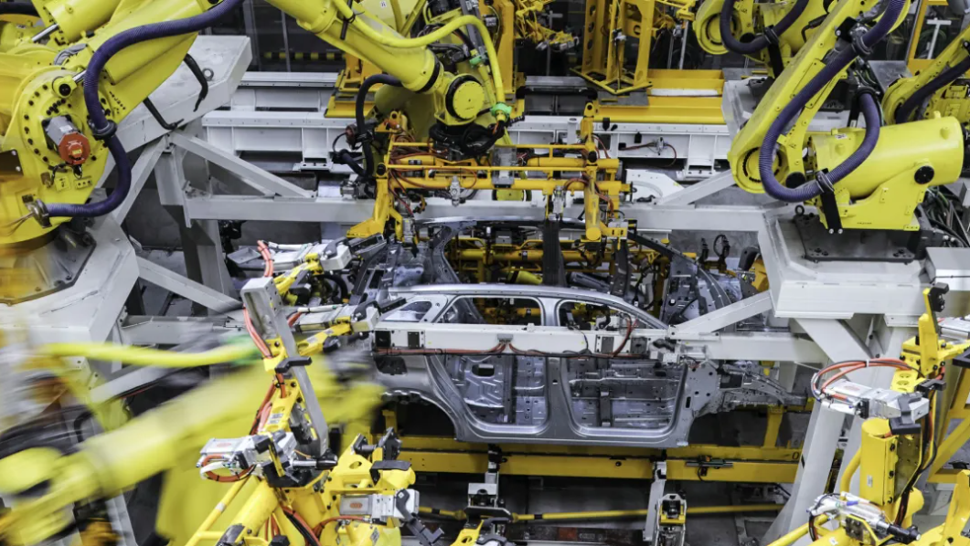 清华教授建议10年20万亿建2000所县城大学，意义不大的超现实主义