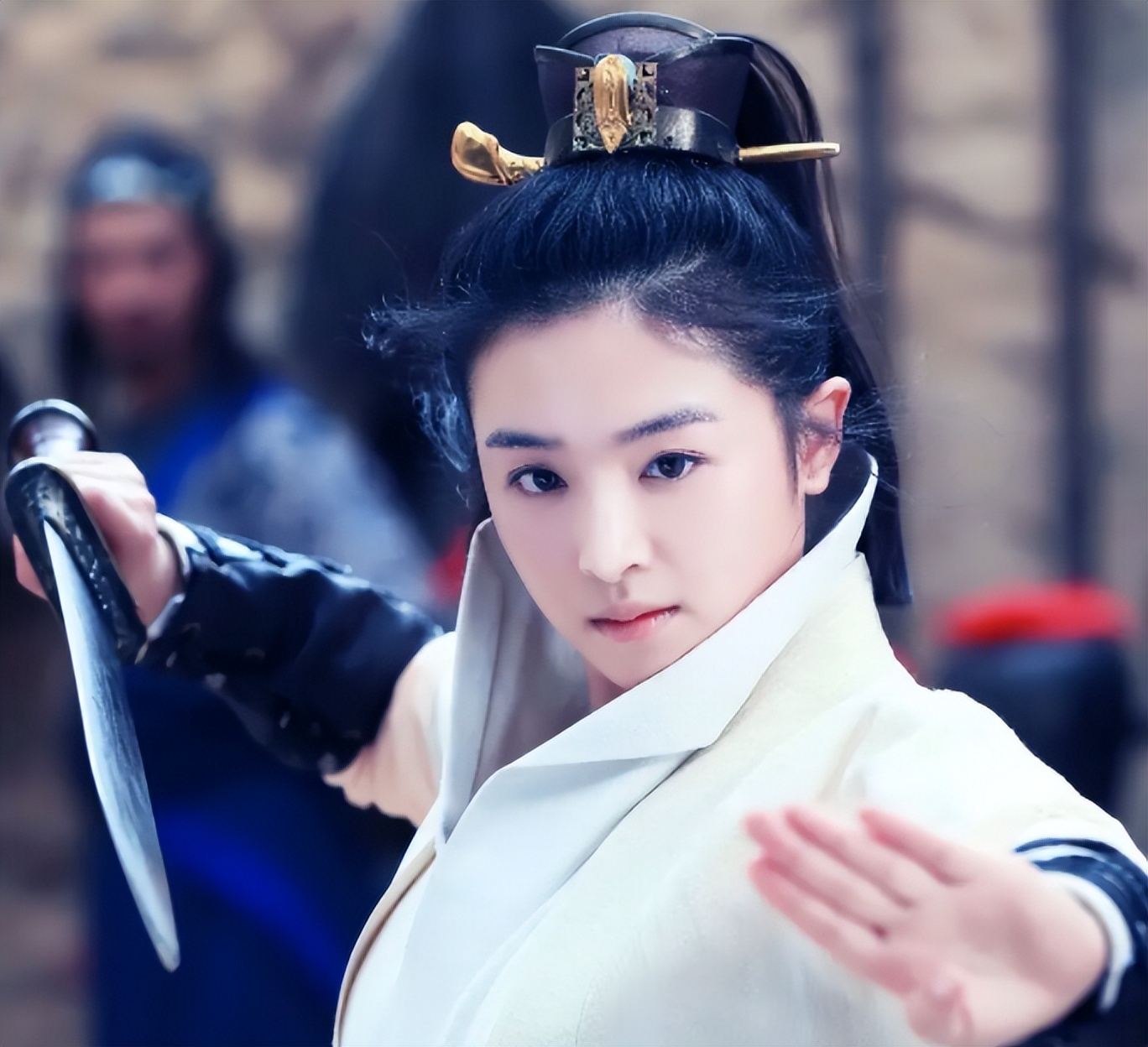 那些"红得快,沉得也快"的女星,如今风光不再,有人露出了原形