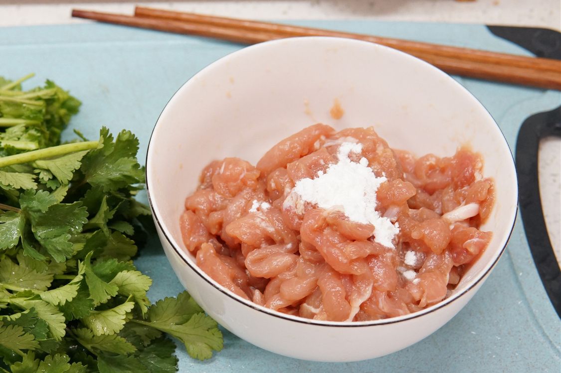 做饅頭、炸油條，该用小苏打还是食用碱？怎么用？别搞错了