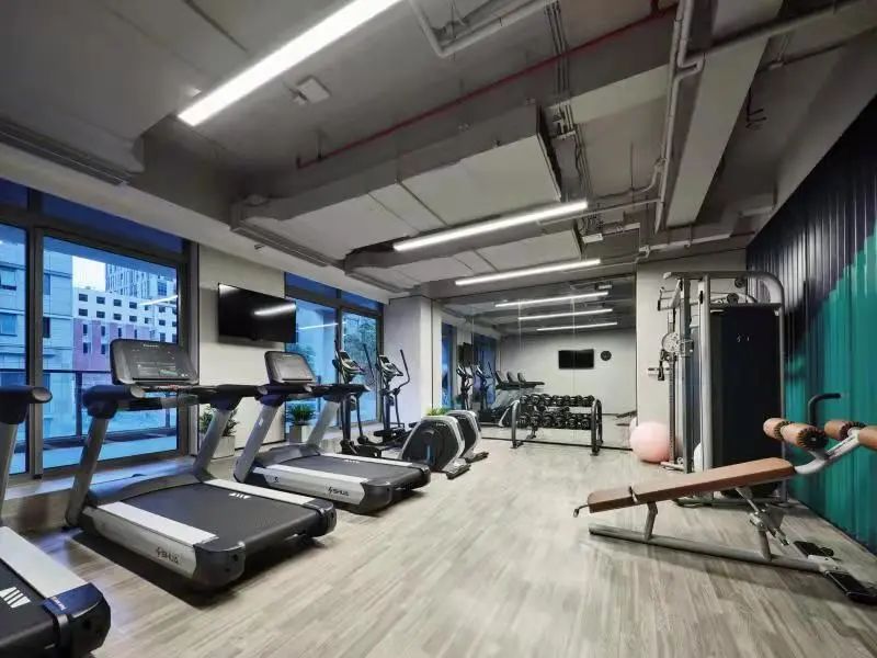 「青浦」ins轻工业风艺术酒店，用整层楼打造“海底小纵队”场景