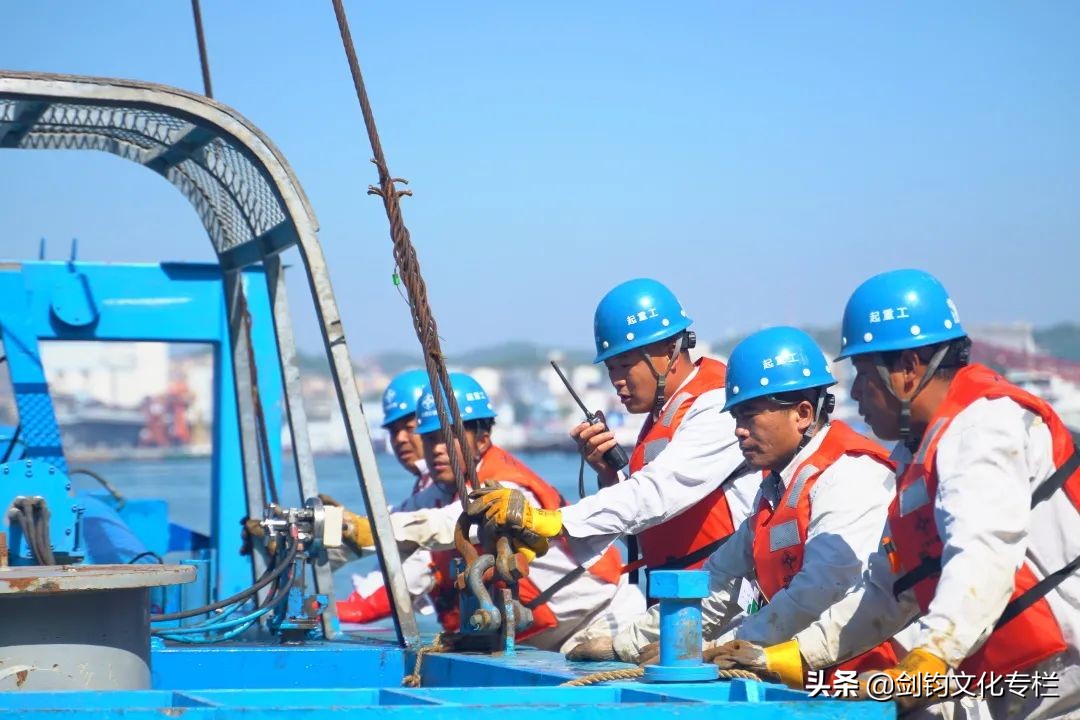 周末散文五人行｜大连湾海底筑梦