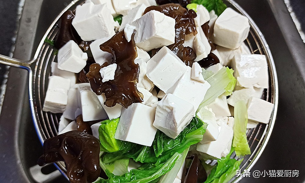 图片[8]-一道不一样的“家常豆腐” 咸香味美 口感滑嫩 特别开胃好吃-起舞食谱网