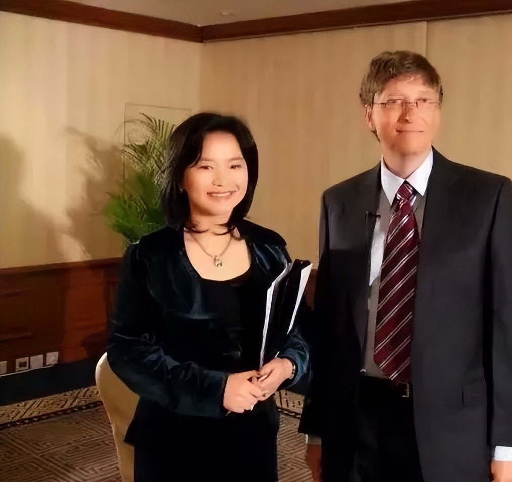 女主持成蕾潜伏央视20年,帮助澳美对付中国!因口误暴露身份