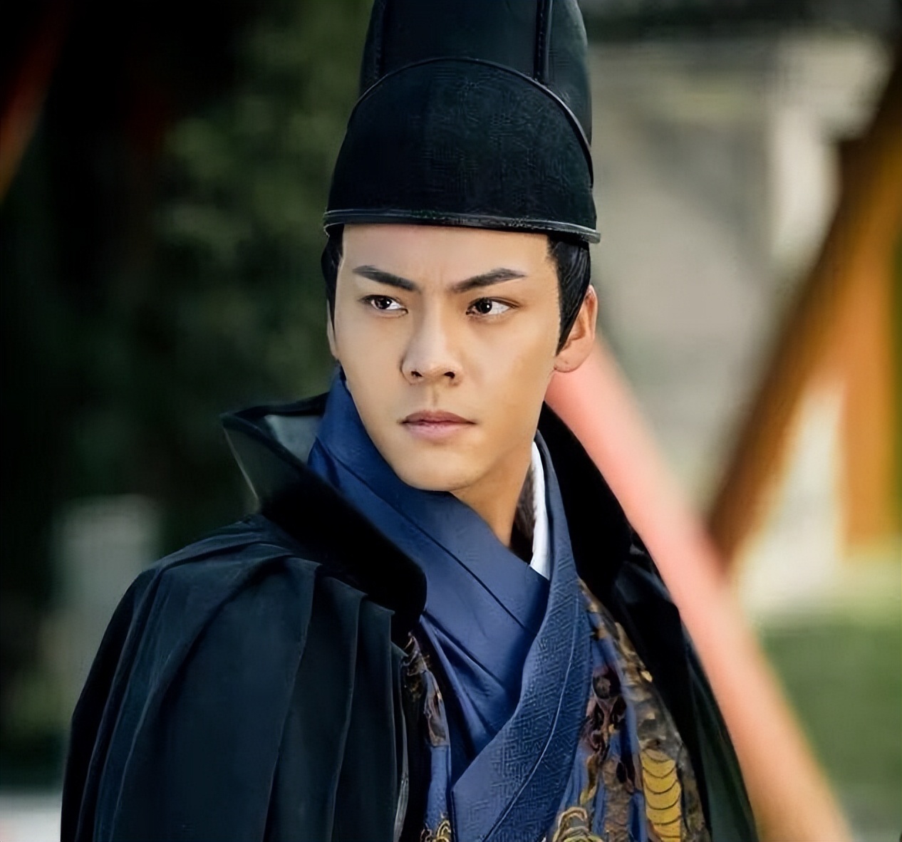 穿飞鱼服我只服这11位男星！穿上后个个化身为万人迷，霸气侧漏