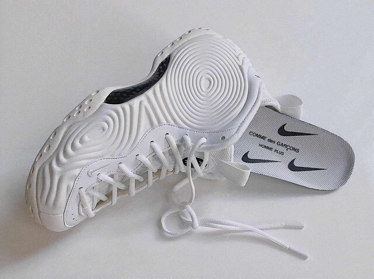 COMME des GARÇONS Homme Plus X Nike Air Max 97 2022 联名鞋款首亮相